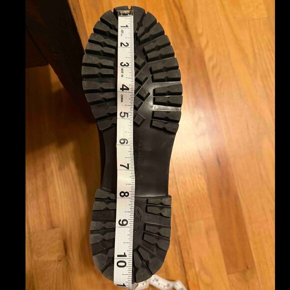 Alexander McQueen Studded Lug Sole Mid-Calf Leather Boots Made in Italy - Picture 11 of 11